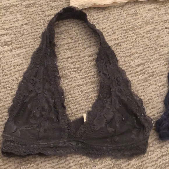 Bralettes - Picture 3 of 4